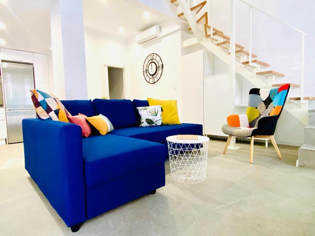 Villa Design & Stylish House In The Center Of Valenza Esterno foto